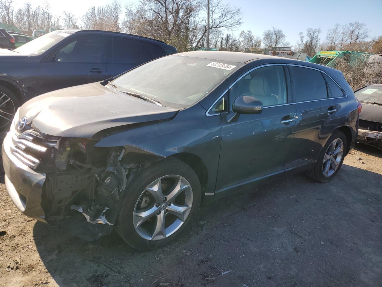2012 TOYOTA VENZA LE