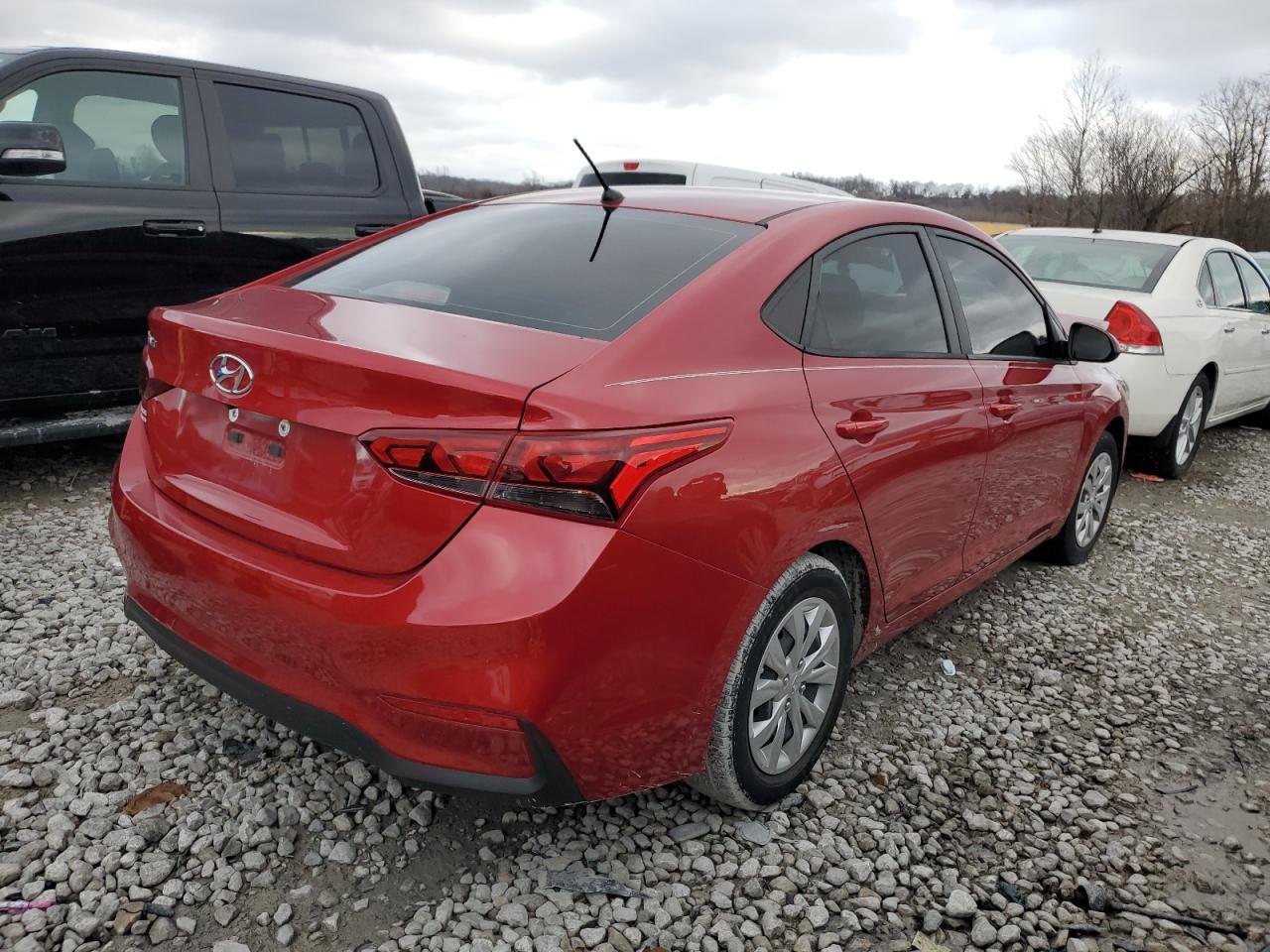 2019 HYUNDAI ACCENT SE - Image 3