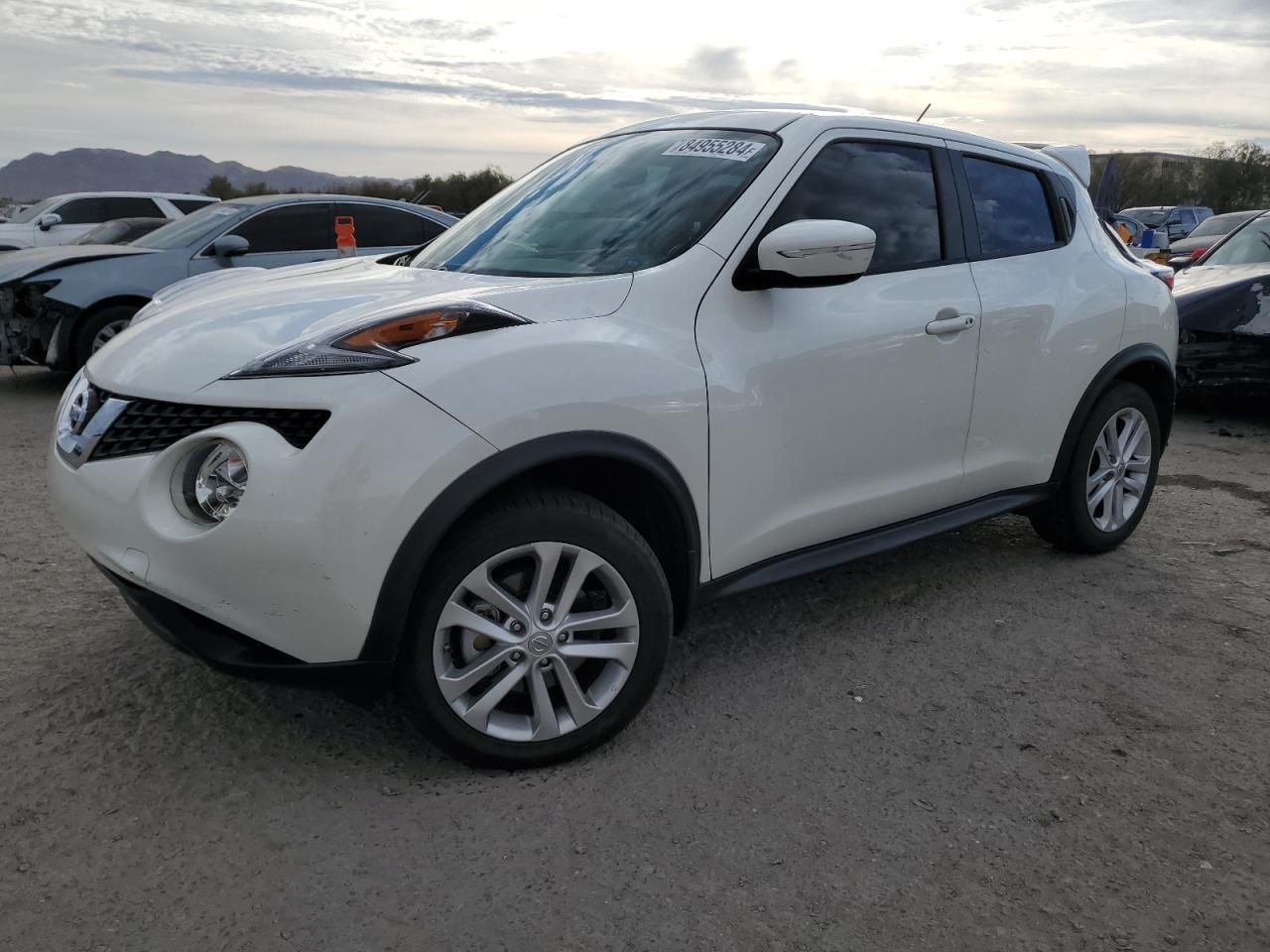 2016 NISSAN JUKE S