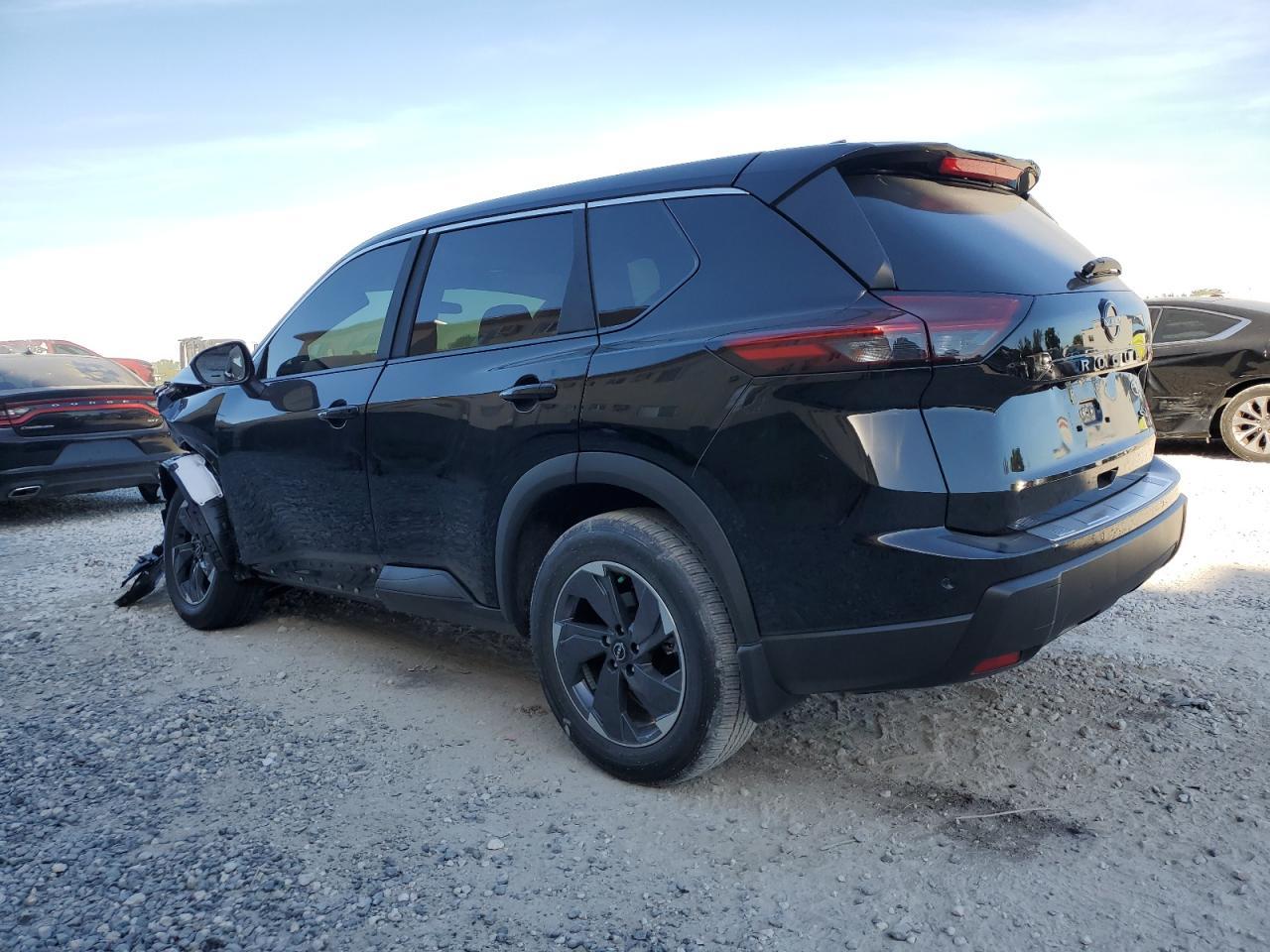 2024 NISSAN ROGUE SV - Фото 2