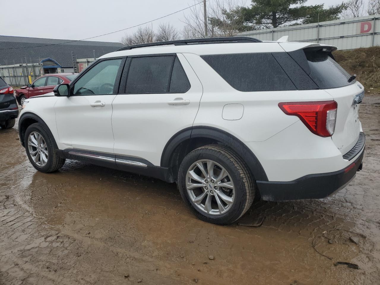 2023 FORD EXPLORER X - Фото 2