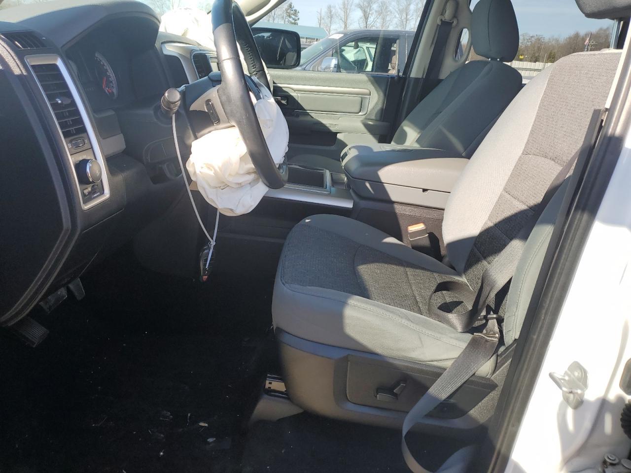 2014 RAM 1500 SLT - Фото 7