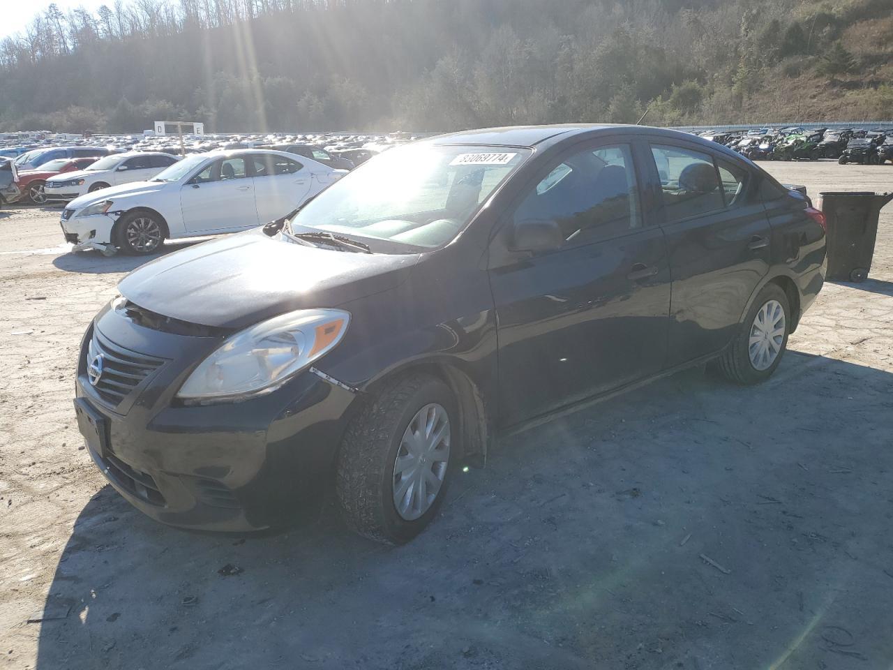 2014 NISSAN VERSA S