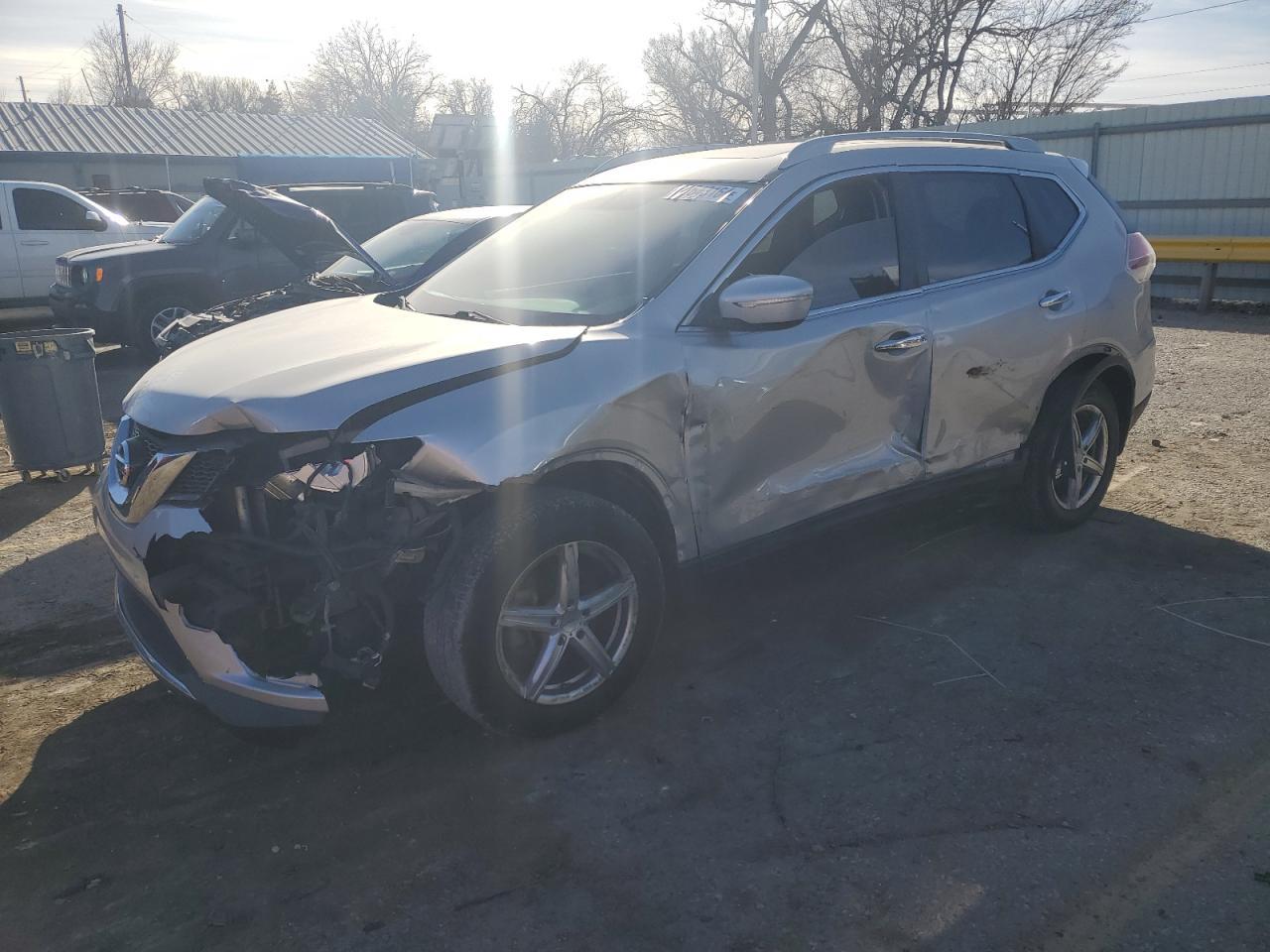 2015 NISSAN ROGUE S