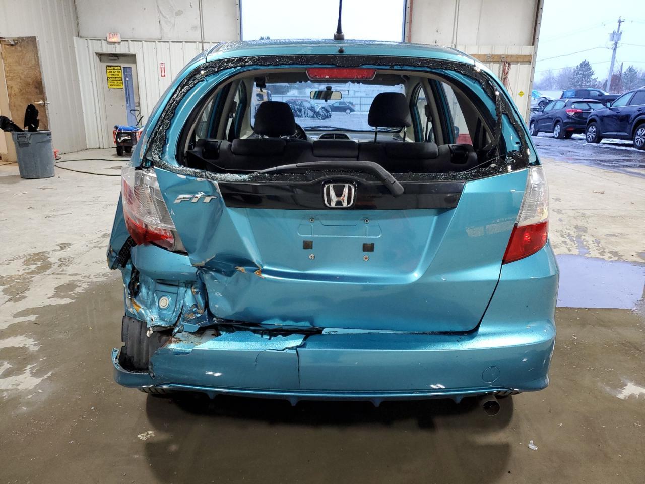 2013 HONDA FIT - Фото 6