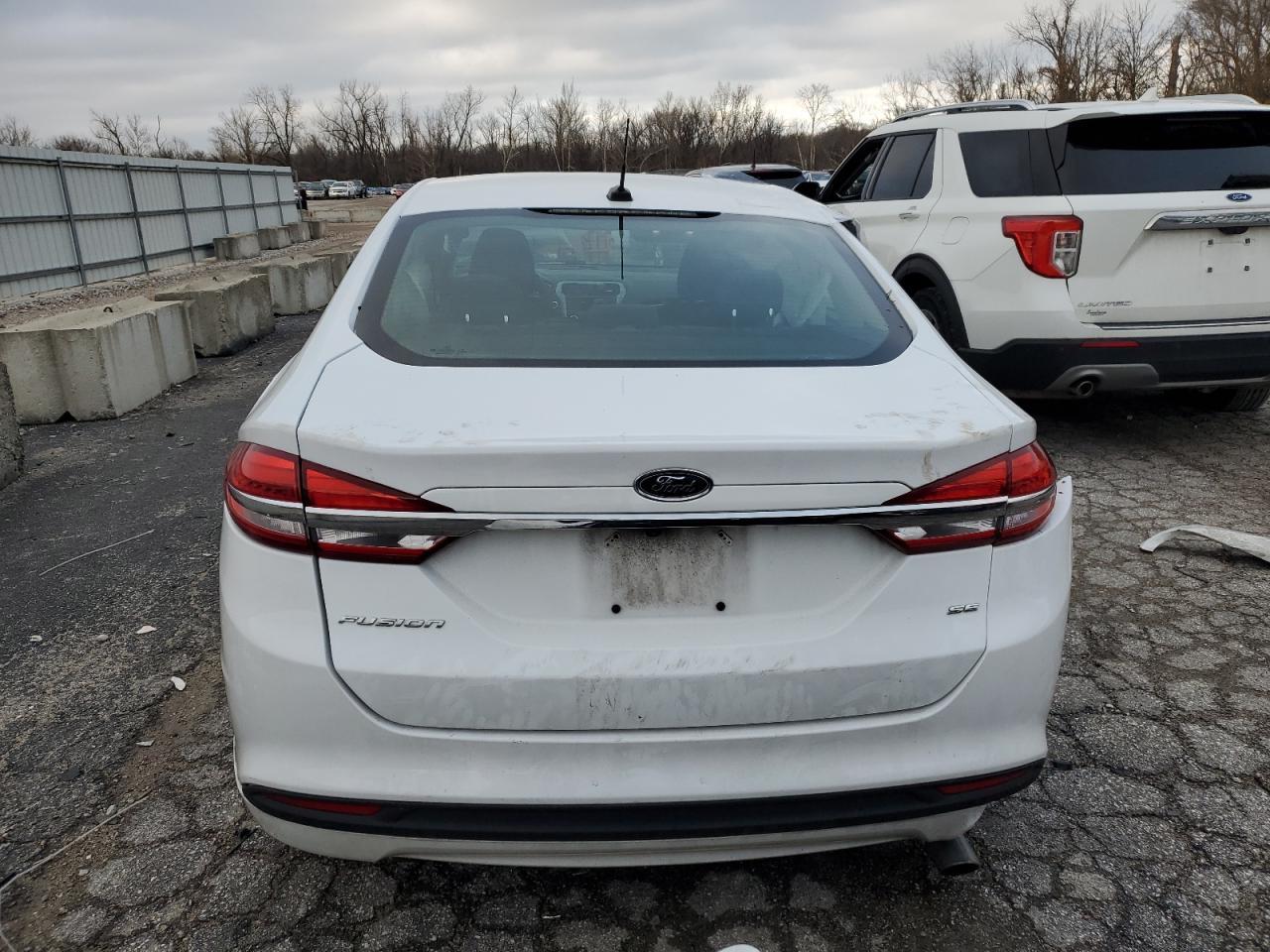2017 FORD FUSION SE - Фото 6