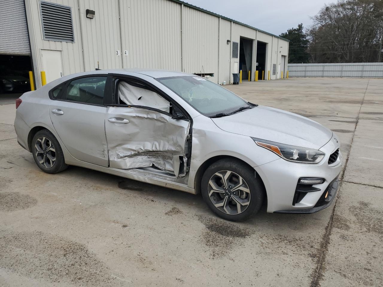 2021 KIA FORTE FE - Фото 4