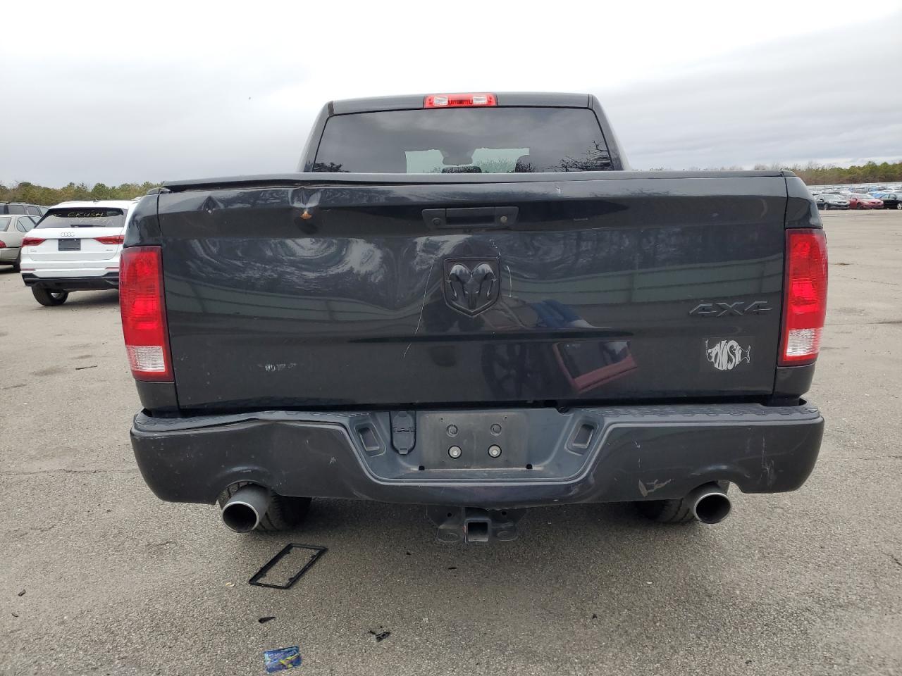 2017 RAM 1500 ST - Image 6