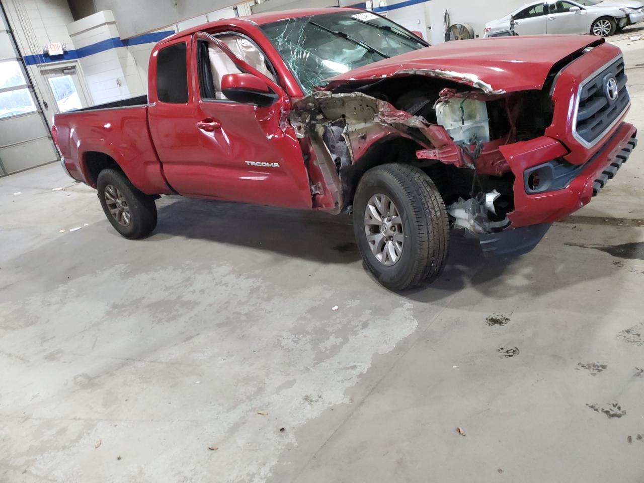 2017 TOYOTA TACOMA ACC - Фото 4