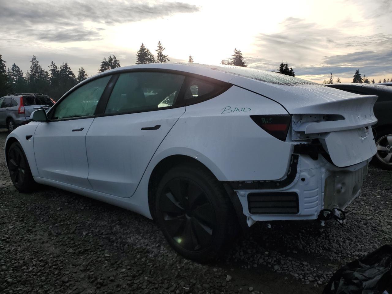 2024 TESLA MODEL 3 - Image 2