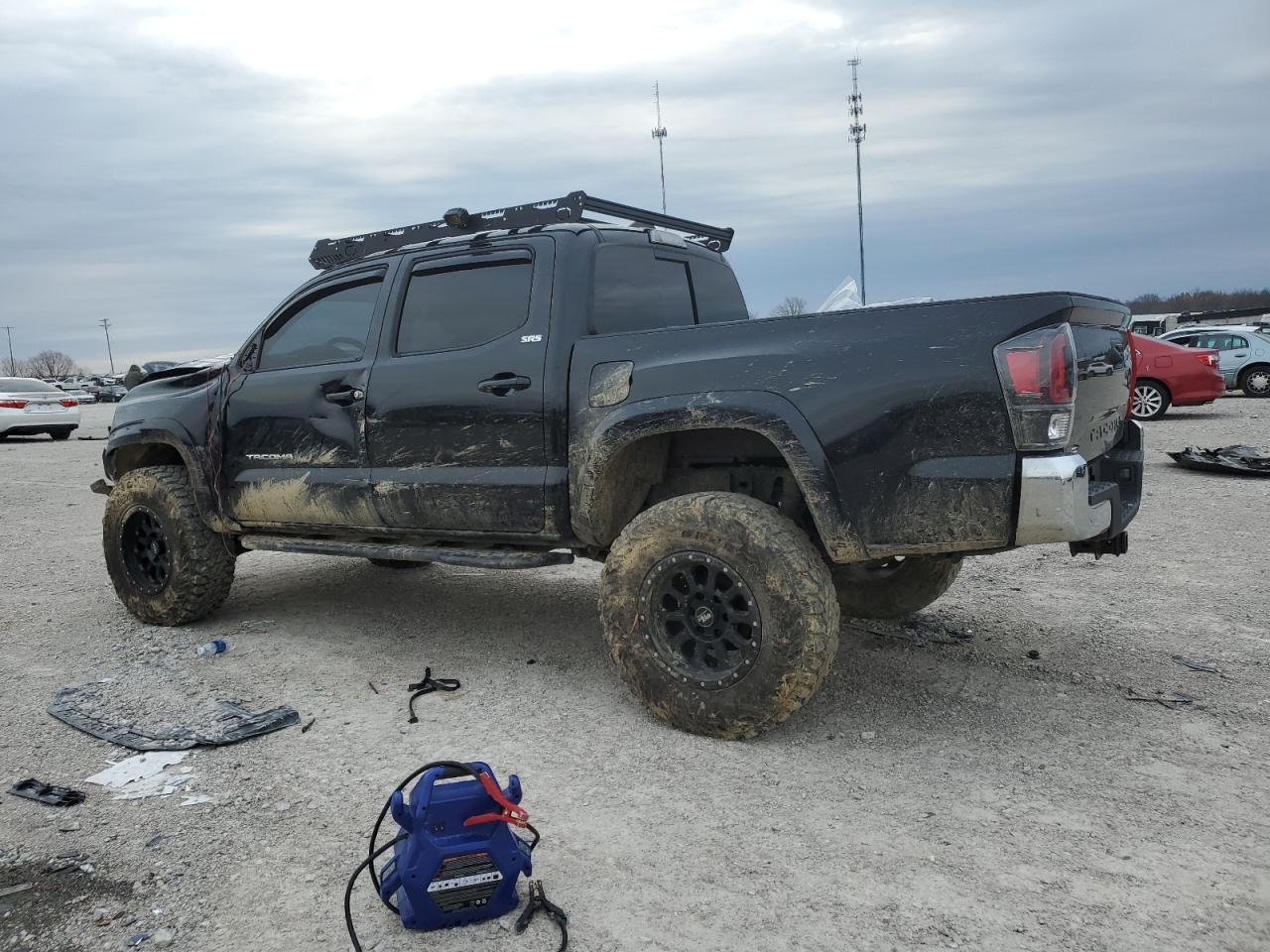 2019 TOYOTA TACOMA DOU - Image 2