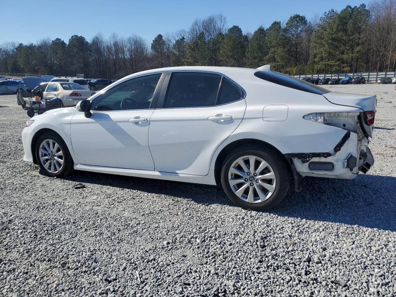2019 TOYOTA CAMRY L - Фото 2