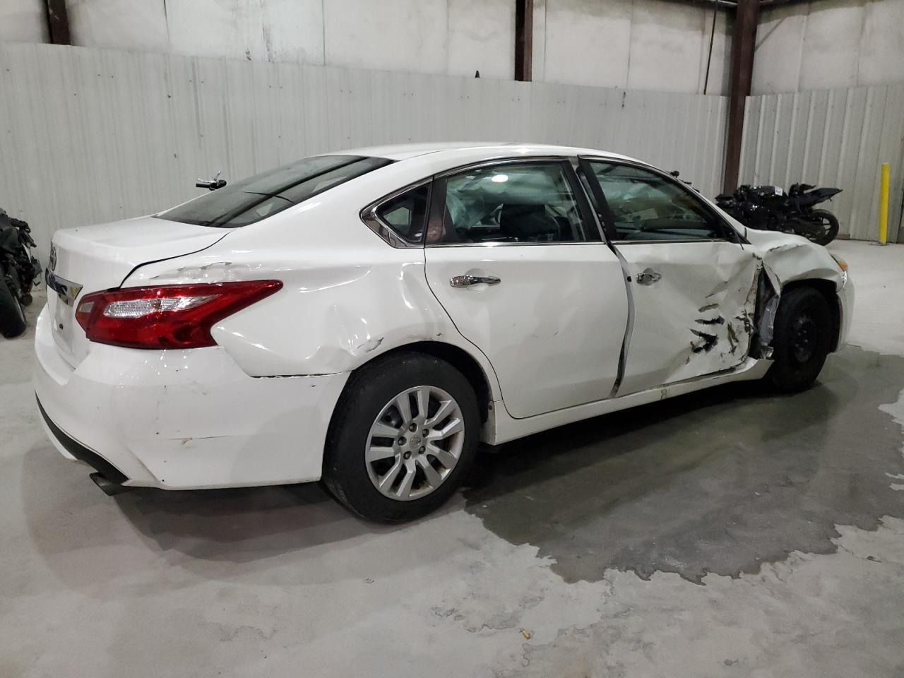 2016 NISSAN ALTIMA 2.5 - Image 3
