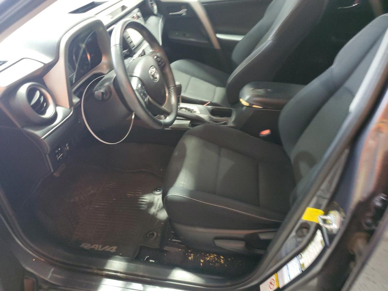 2016 TOYOTA RAV4 XLE - Фото 7