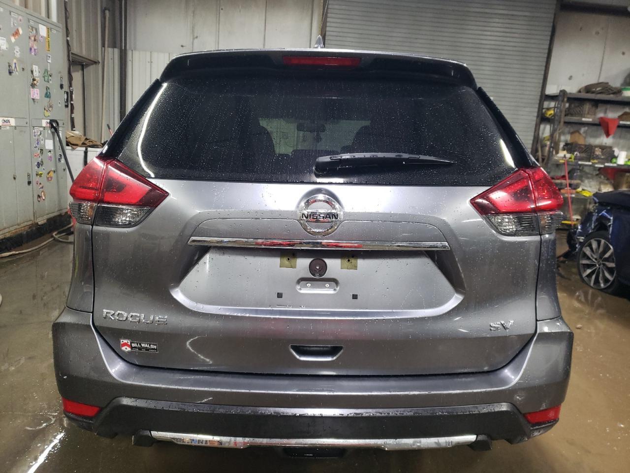 2017 NISSAN ROGUE S - Image 6