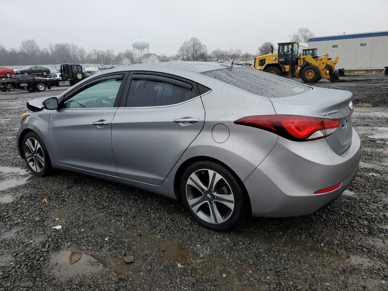 2015 HYUNDAI ELANTRA SE - Image 2