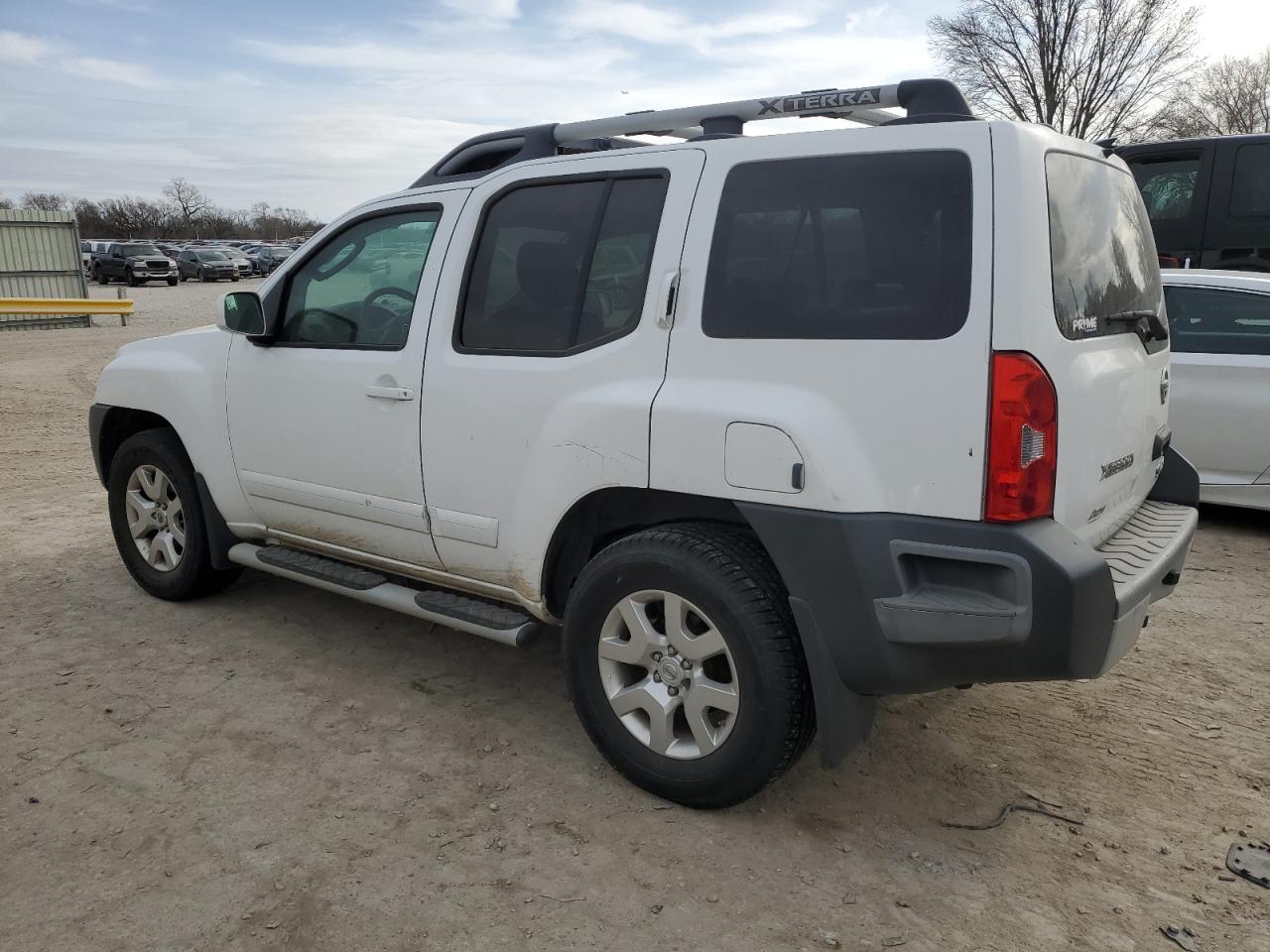 2010 NISSAN XTERRA OFF - Фото 2
