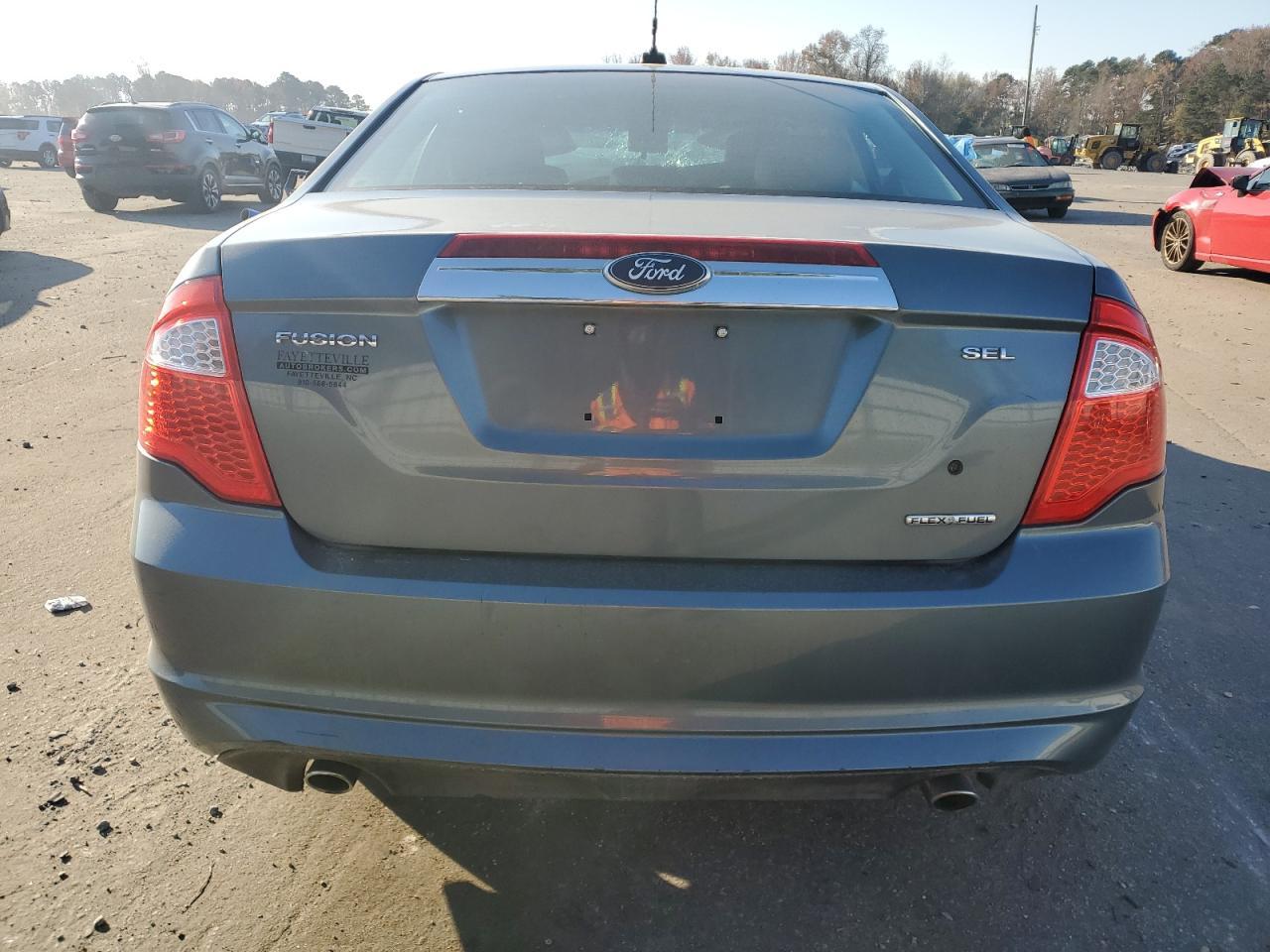 2011 FORD FUSION SEL - Image 6