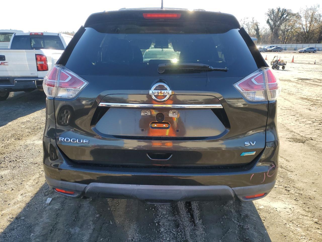 2014 NISSAN ROGUE S - Image 6