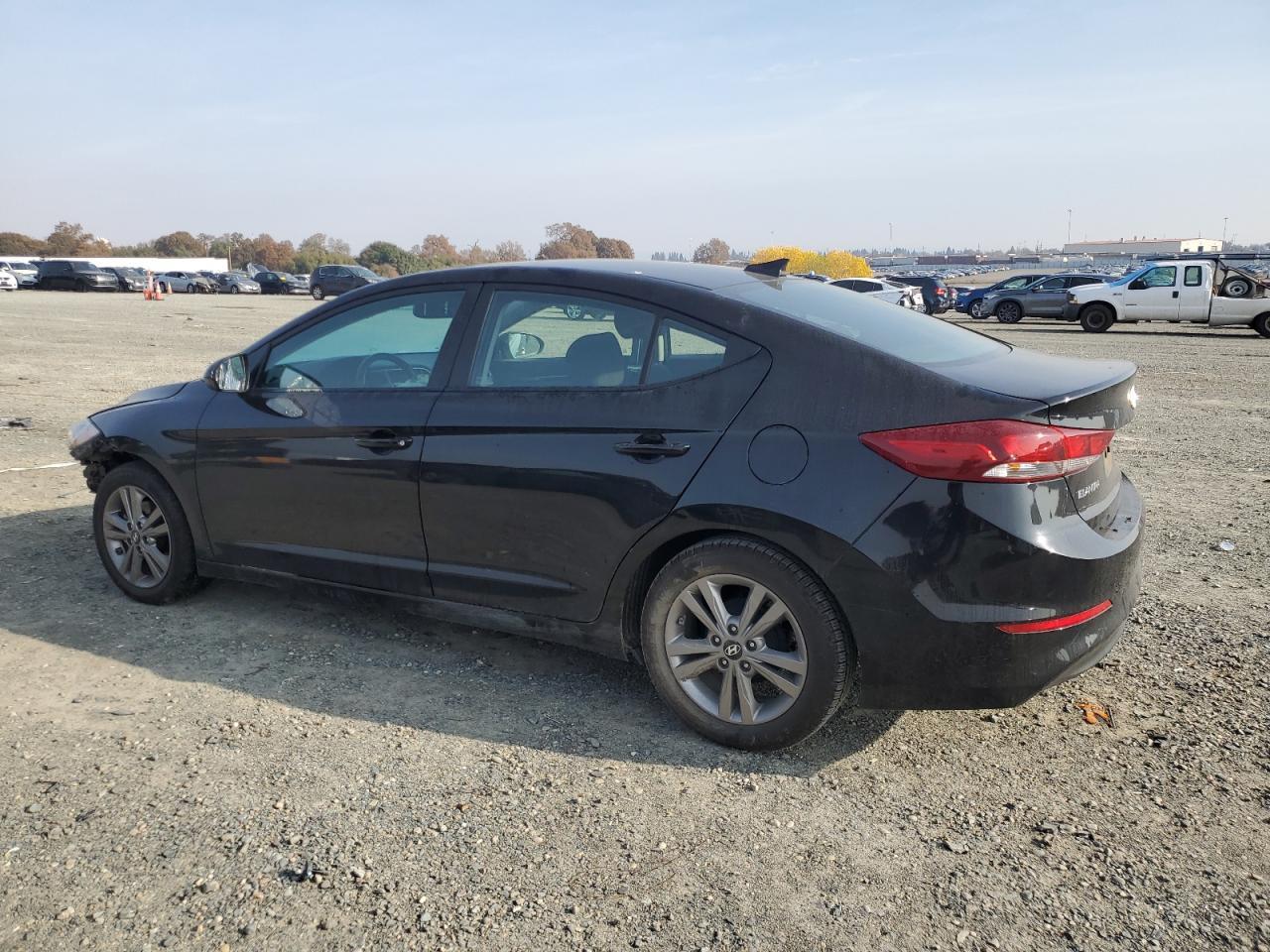 2017 HYUNDAI ELANTRA SE - Фото 2