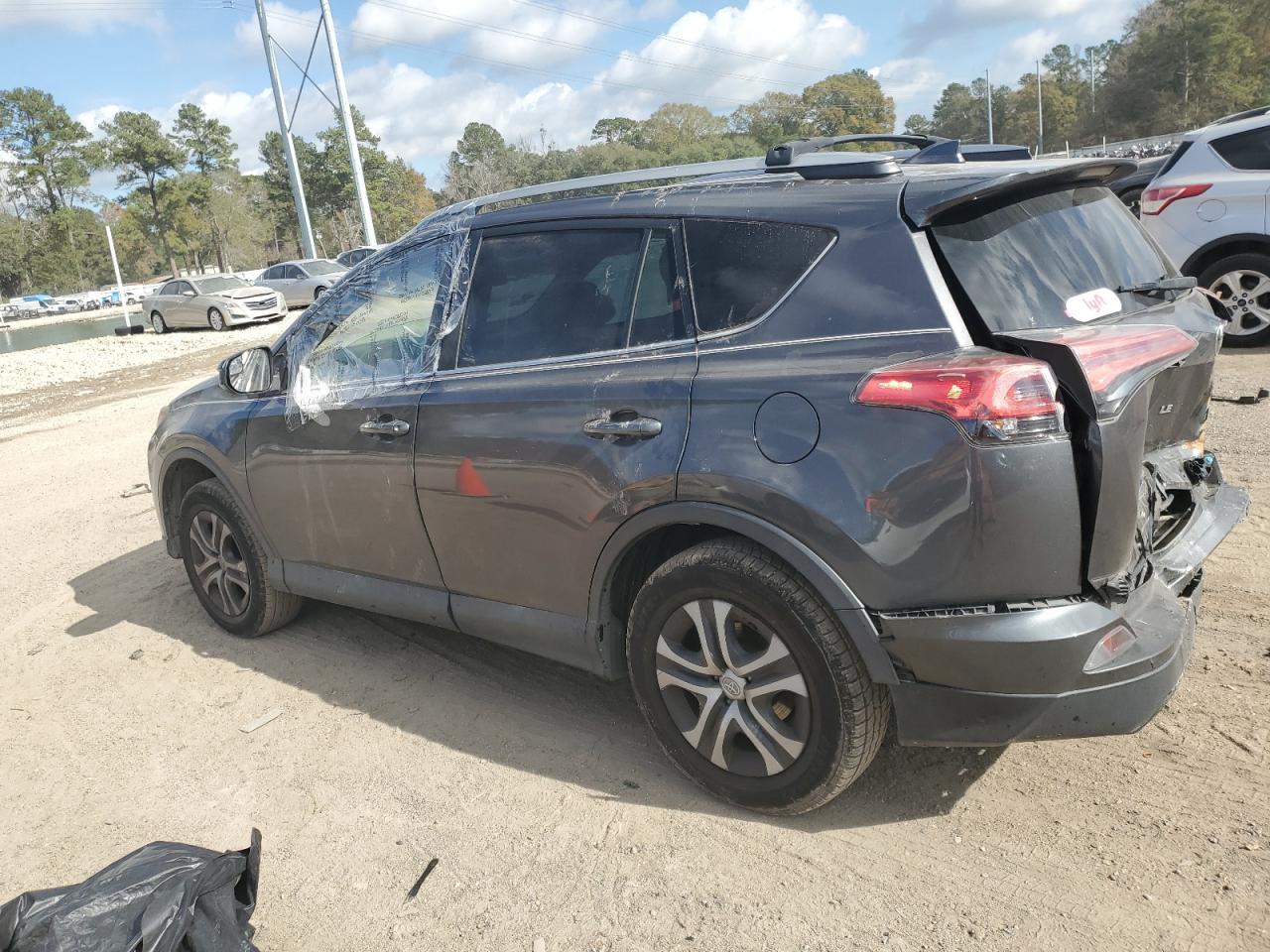 2018 TOYOTA RAV4 LE - Image 2