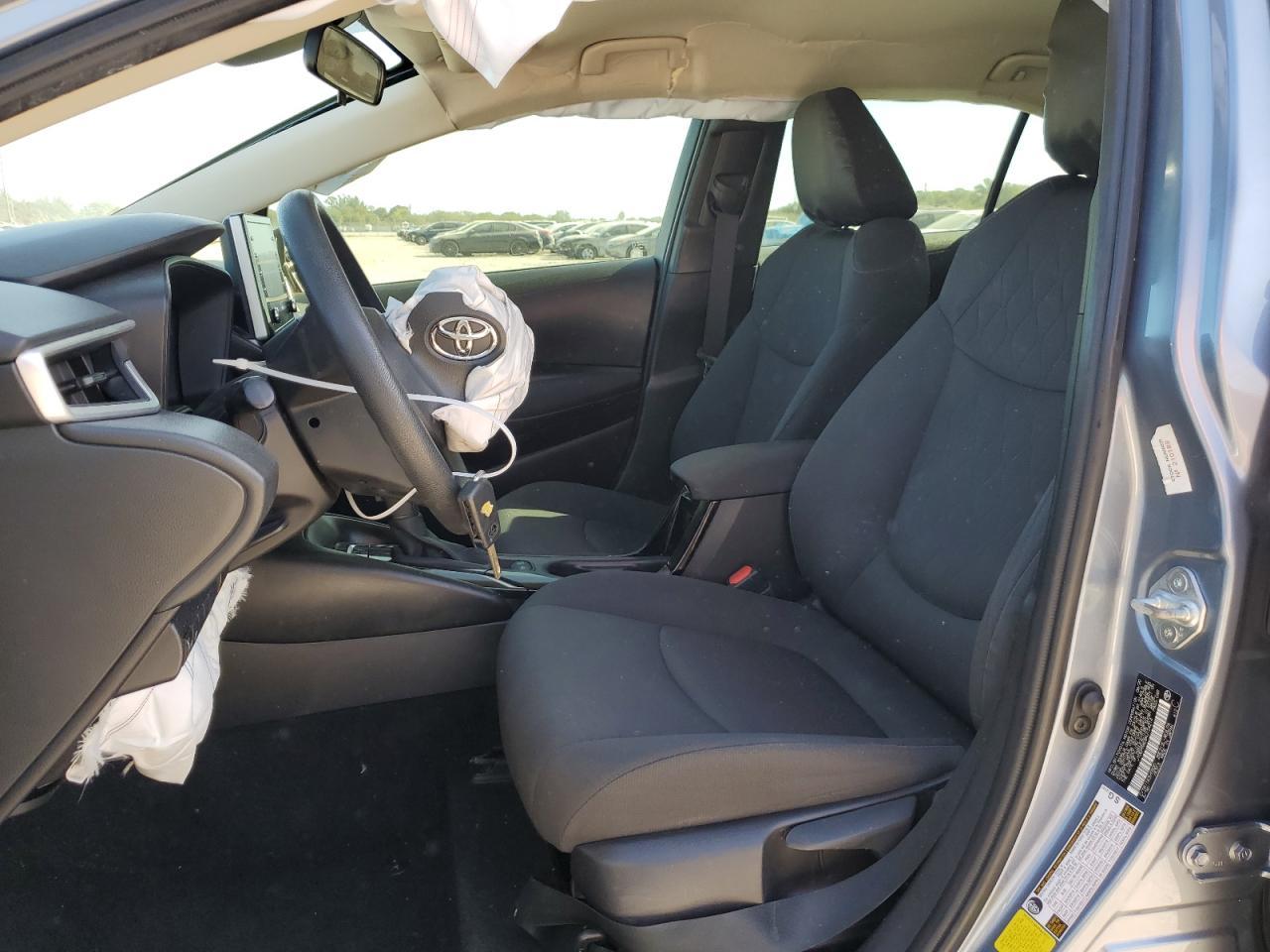 2021 TOYOTA COROLLA LE - Фото 7