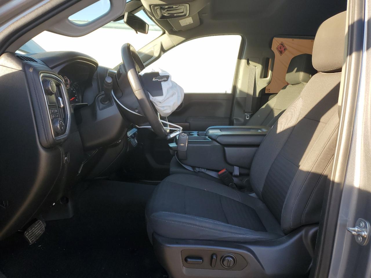 2021 CHEVROLET SILVERADO - Фото 7