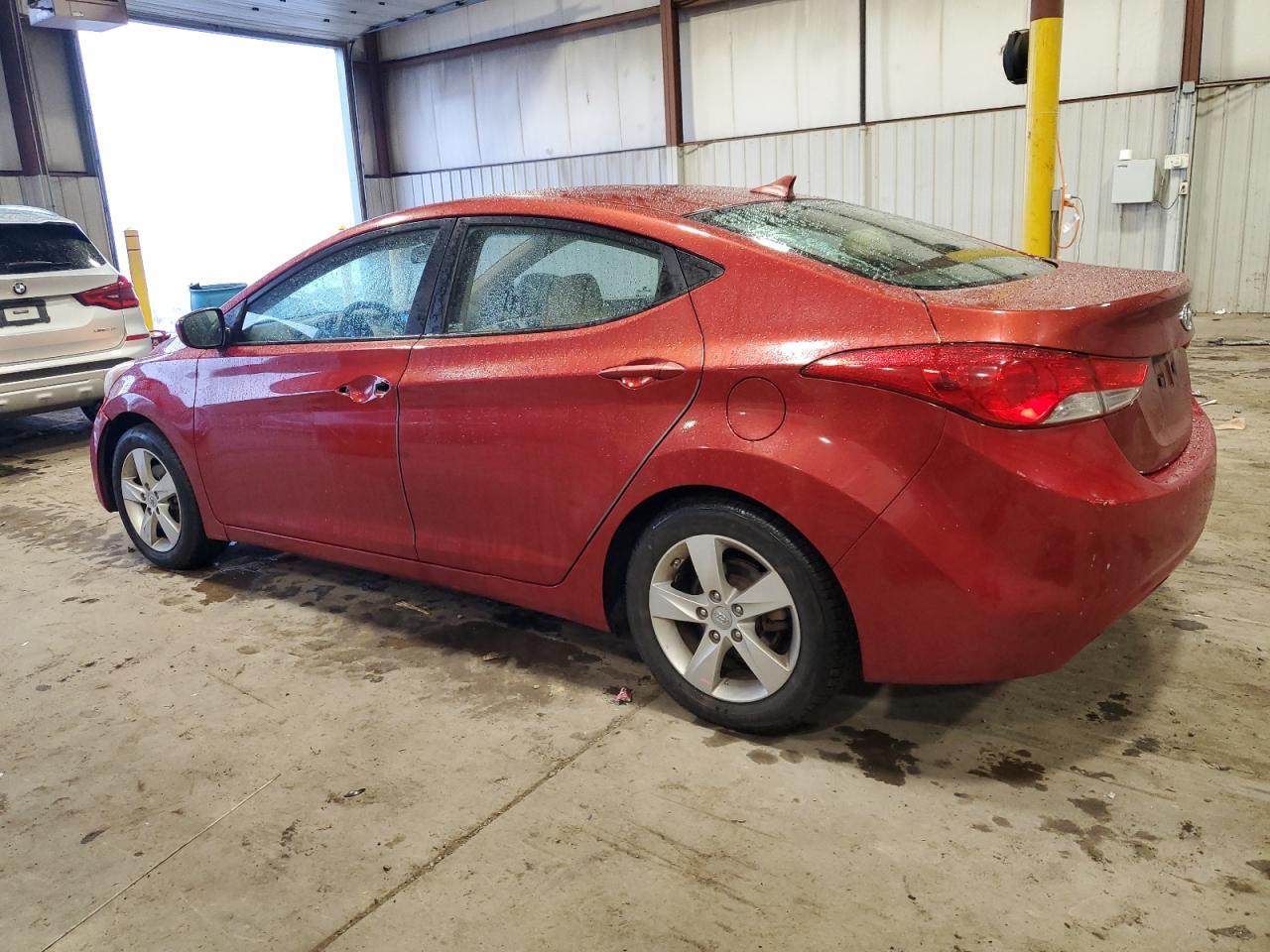 2011 HYUNDAI ELANTRA GL - Image 2