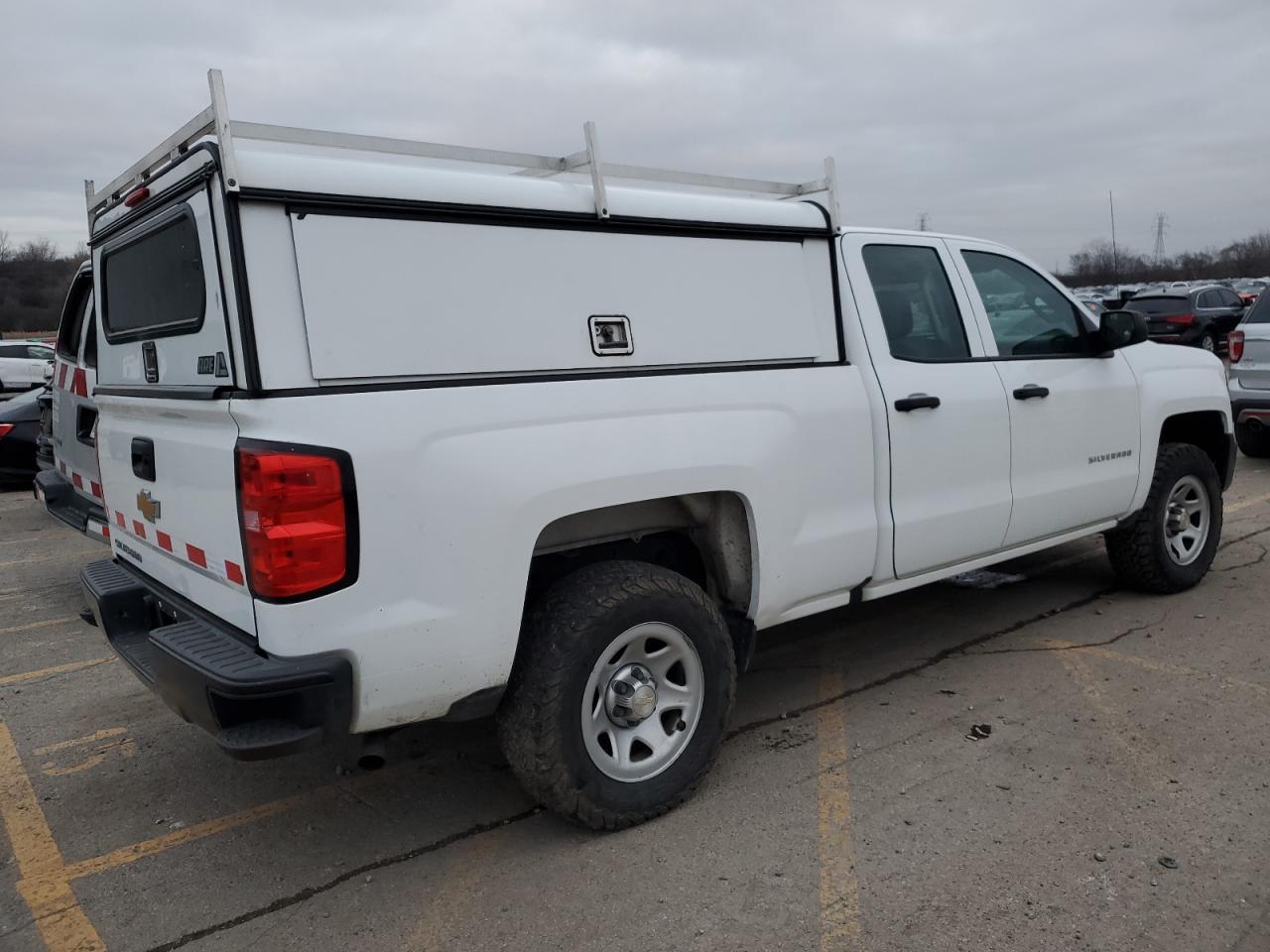 2016 CHEVROLET SILVERADO - Image 3