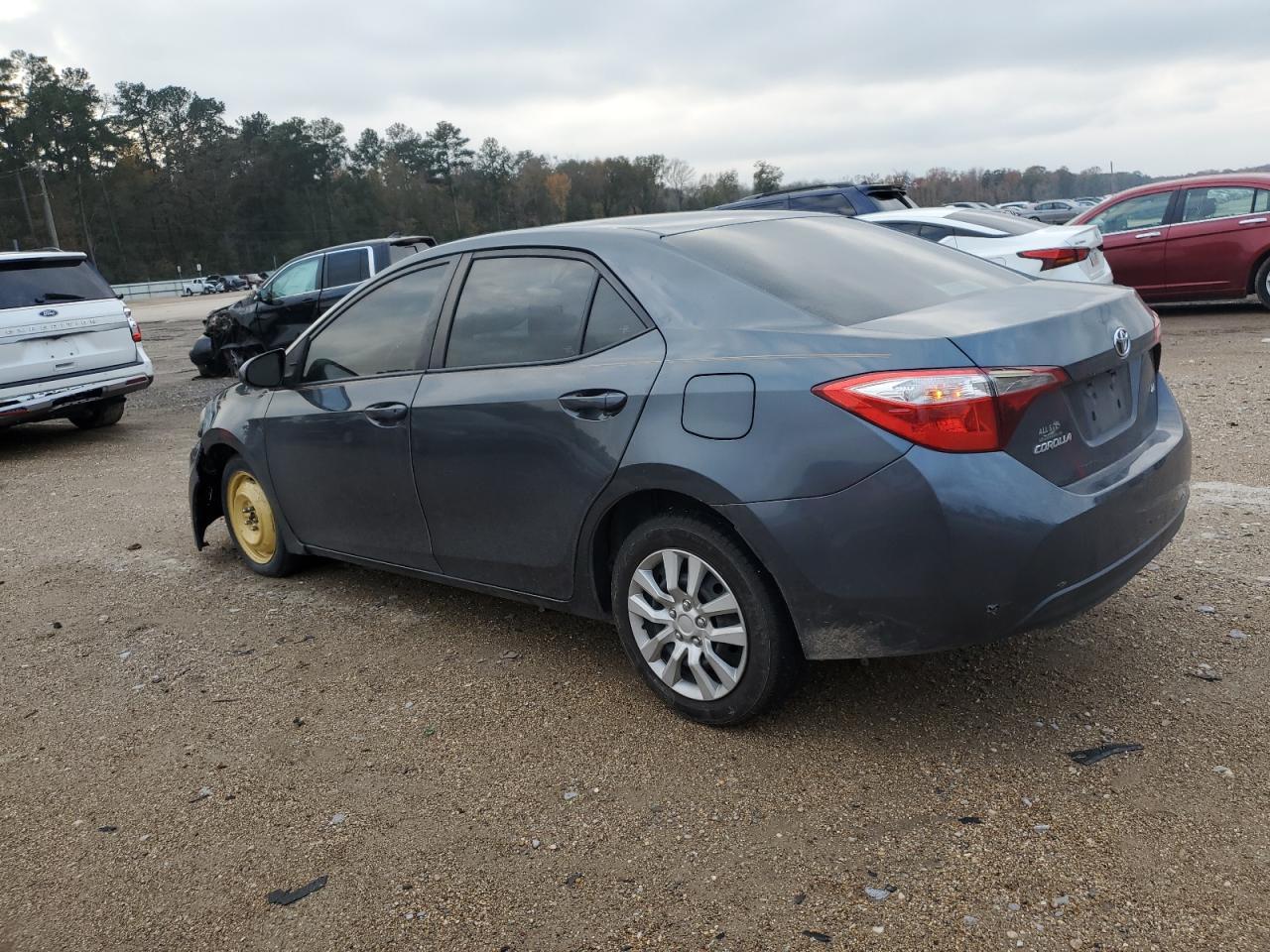 2015 TOYOTA COROLLA L - Image 2