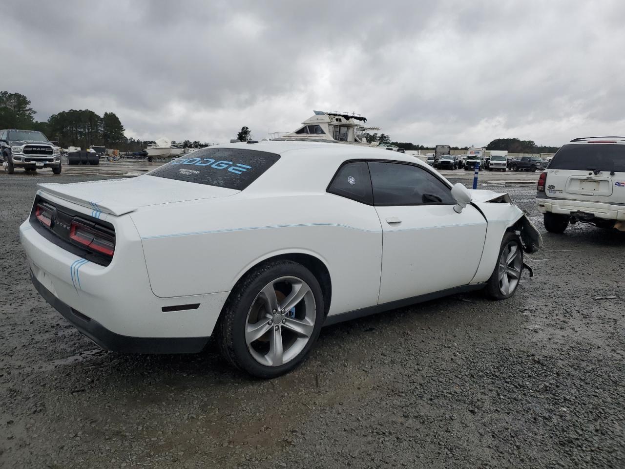 2015 DODGE CHALLENGER - Фото 3