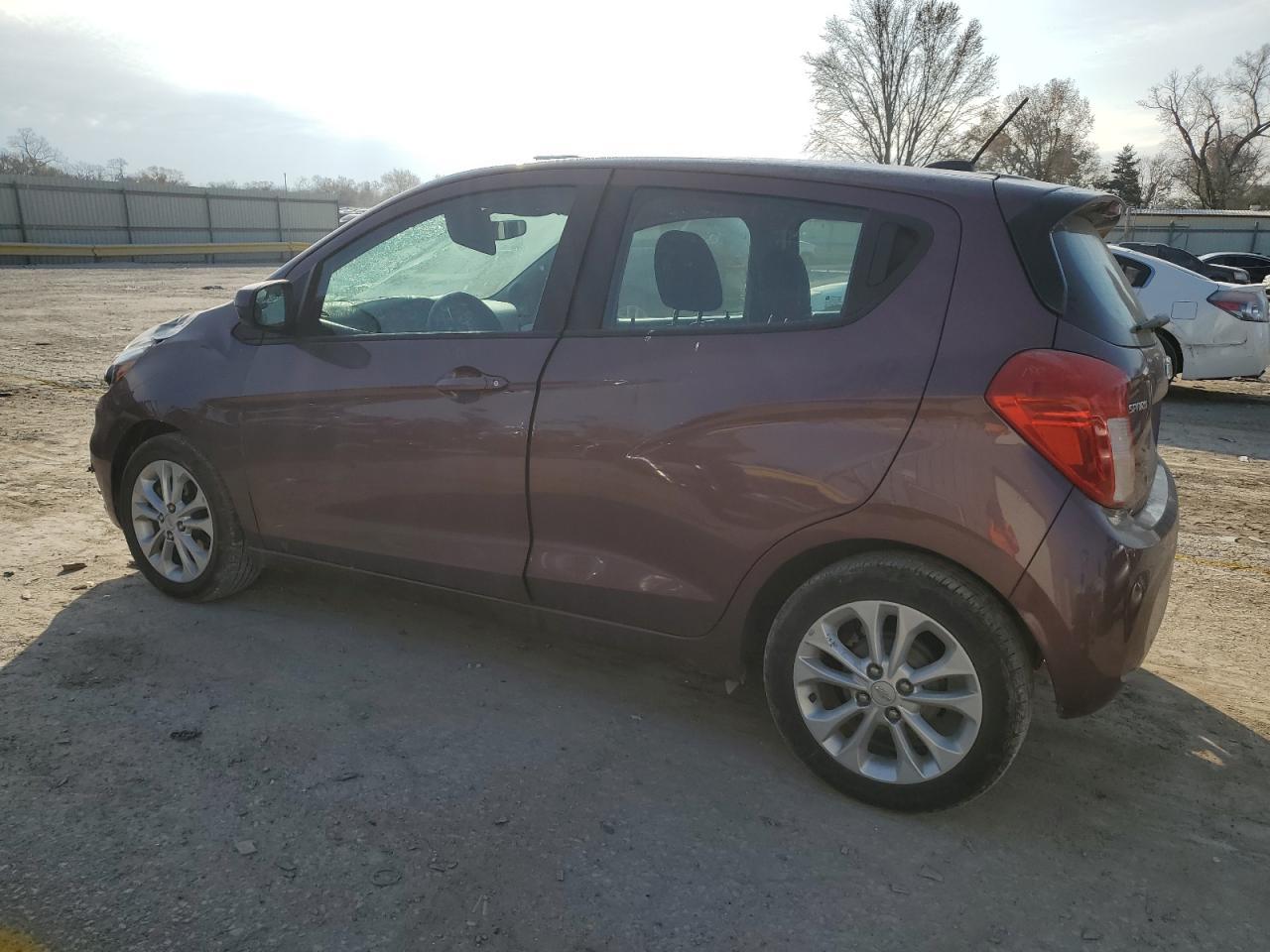 2021 CHEVROLET SPARK 1LT - Фото 2