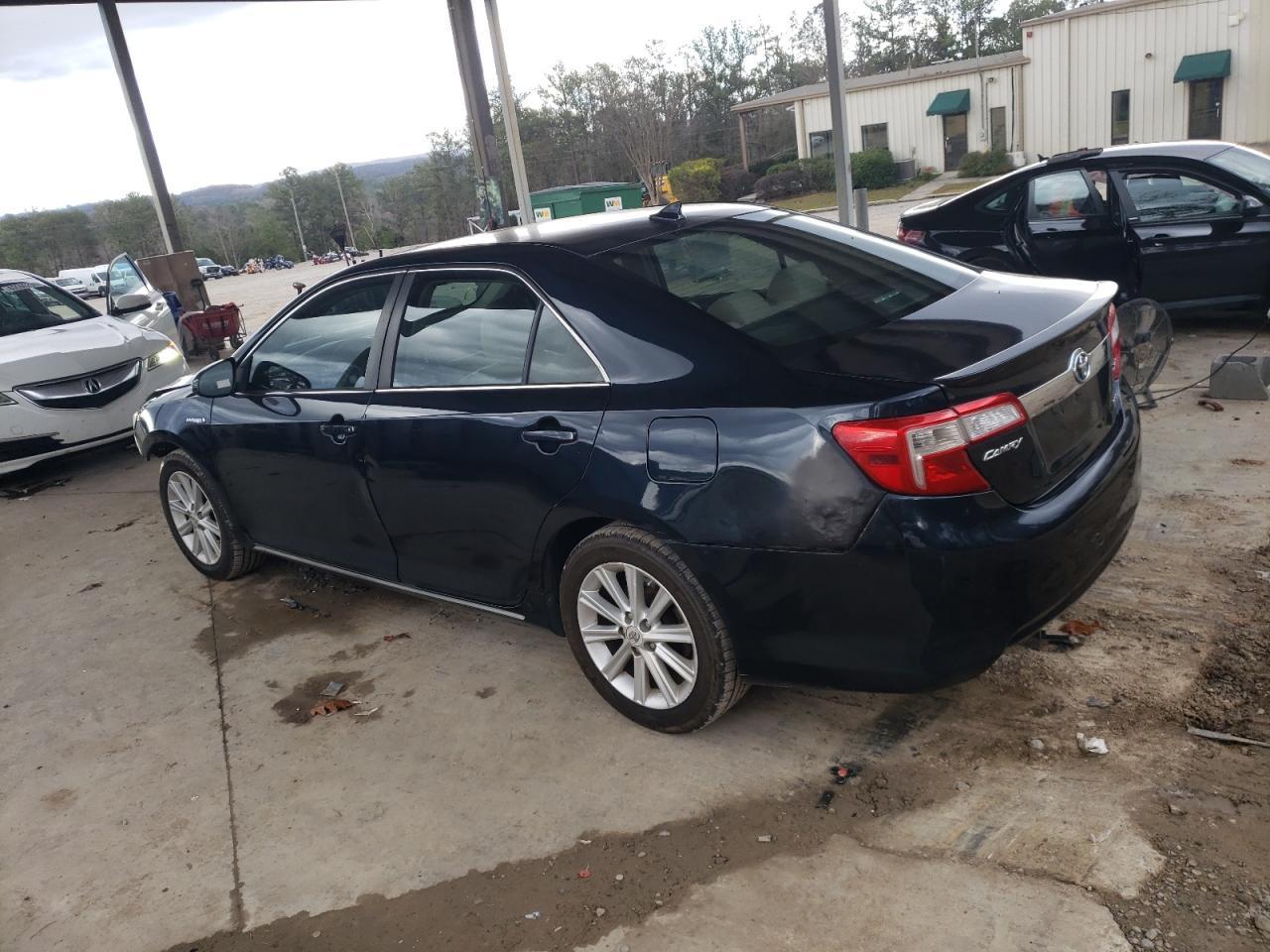 2012 TOYOTA CAMRY HYBR - Image 2