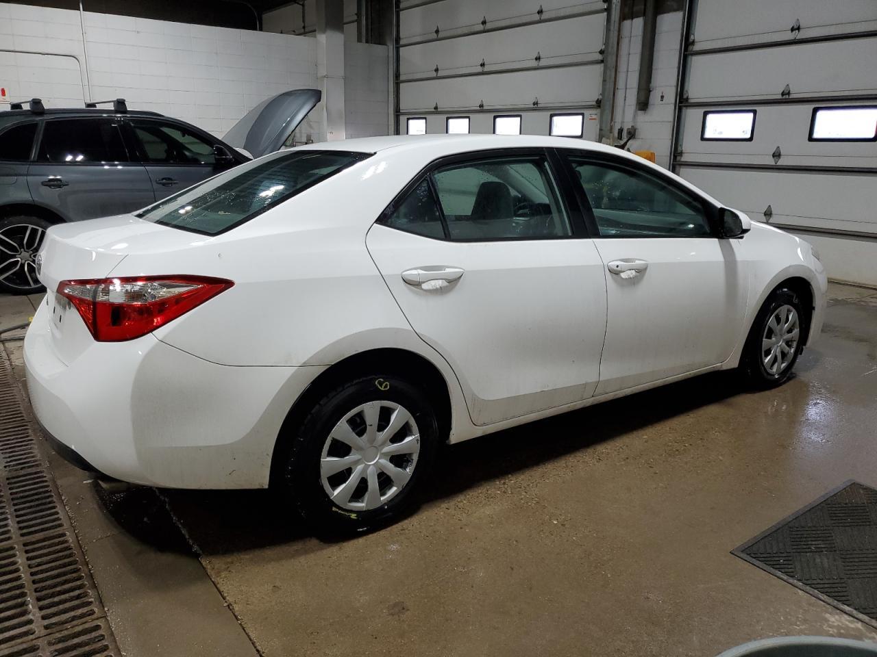 2014 TOYOTA COROLLA L - Image 3