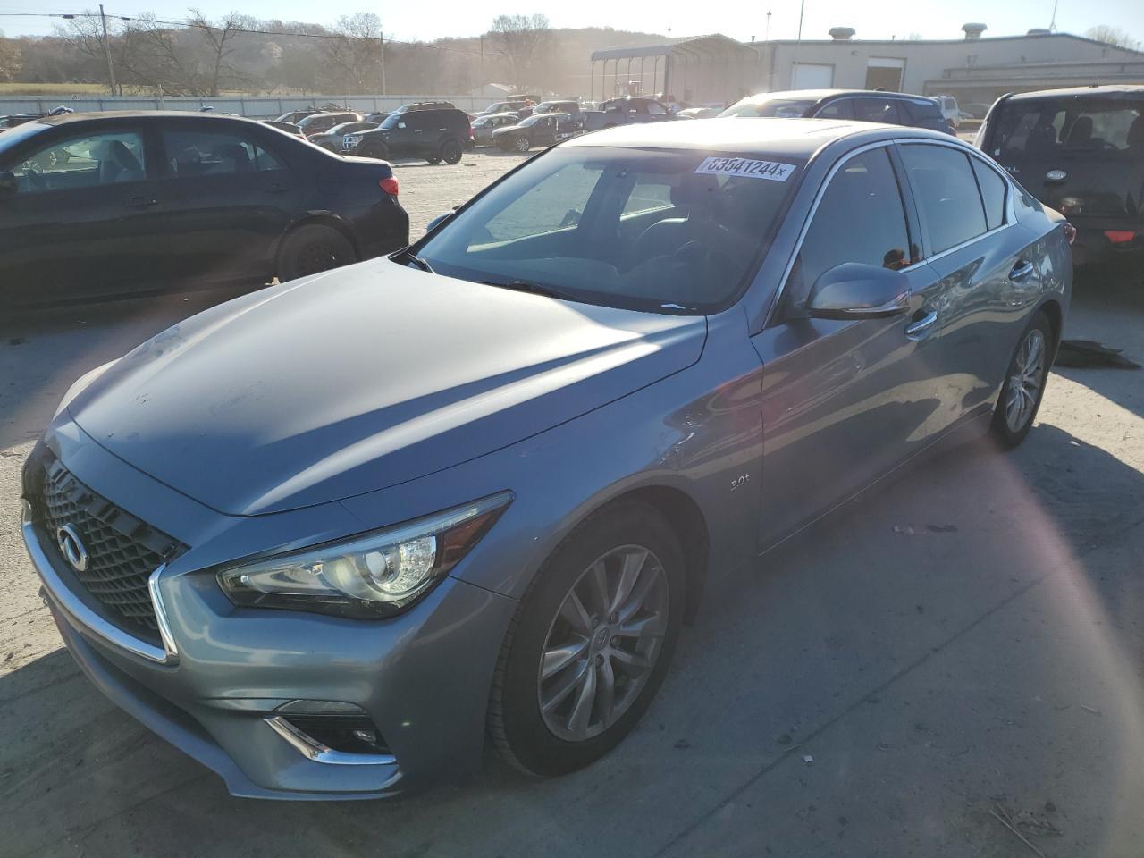 2019 INFINITI Q50 LUXE