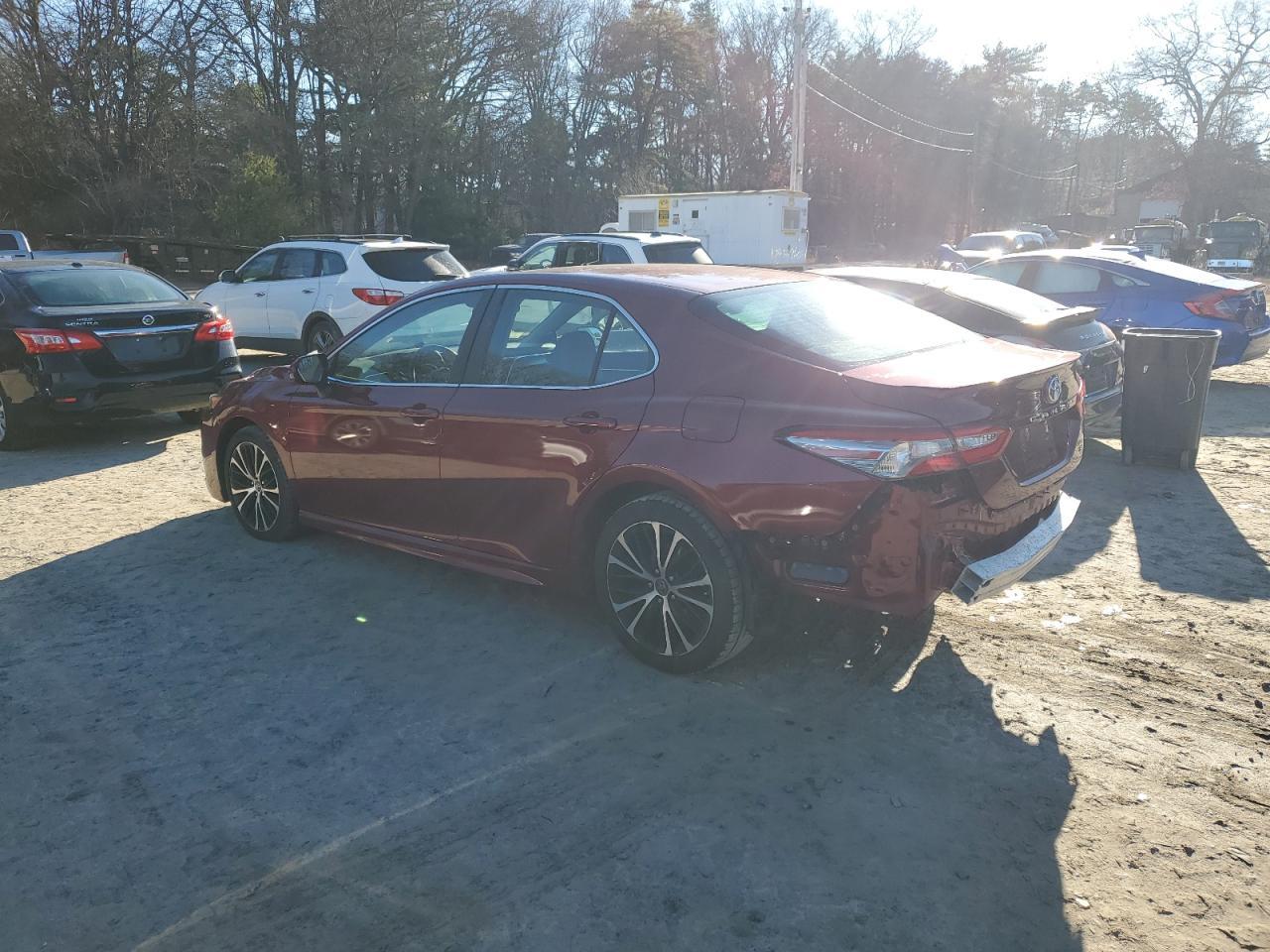 2018 TOYOTA CAMRY L - Image 2
