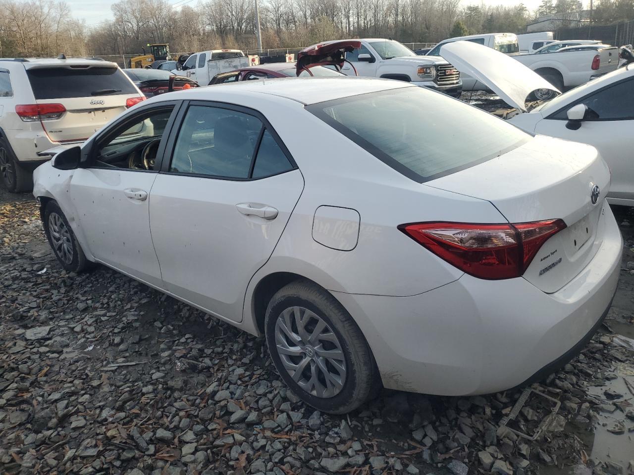 2018 TOYOTA COROLLA L - Image 2