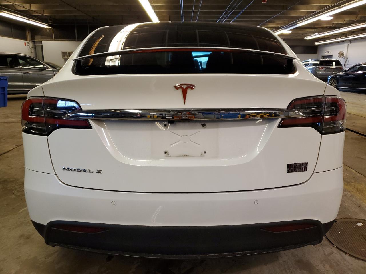 2016 TESLA MODEL X - Image 6