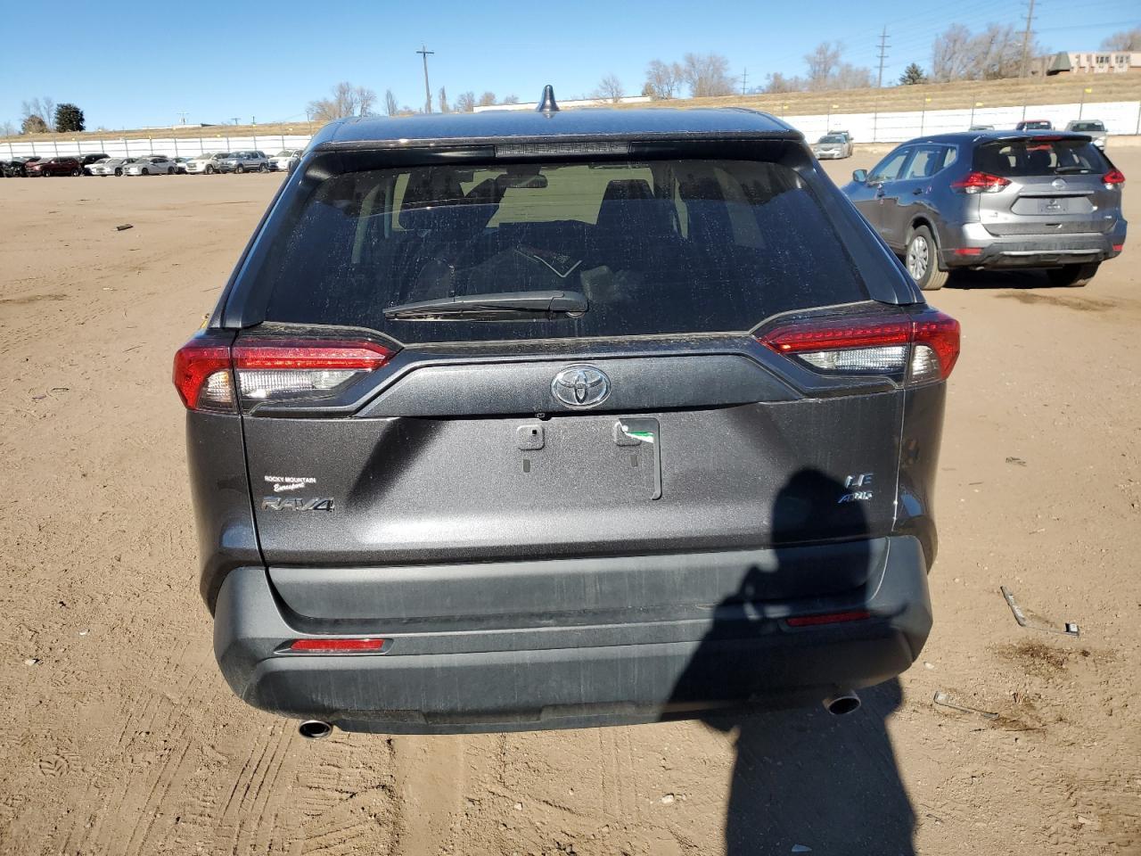 2023 TOYOTA RAV4 LE - Фото 6