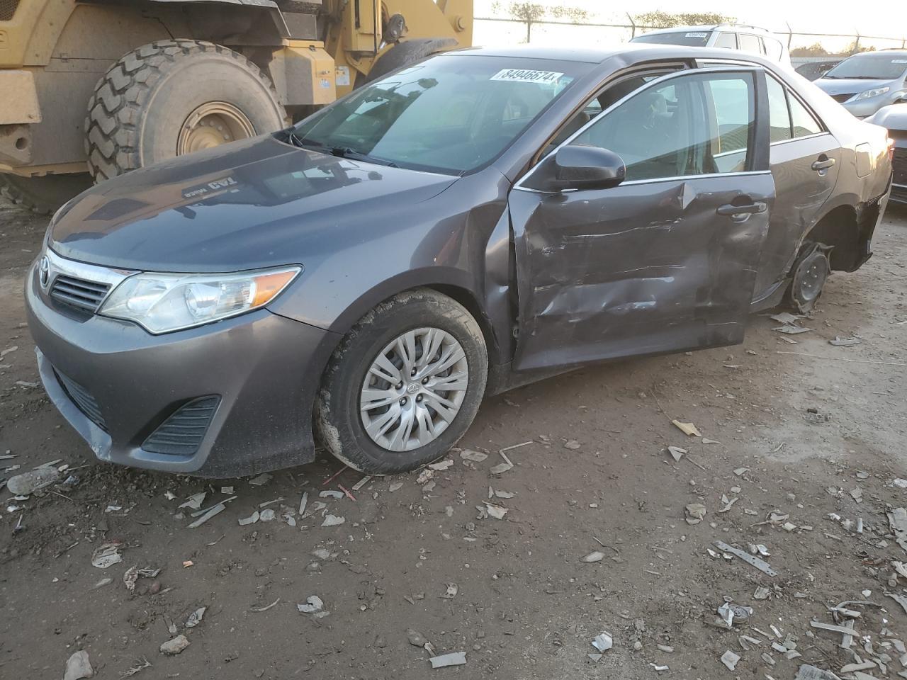 2014 TOYOTA CAMRY L