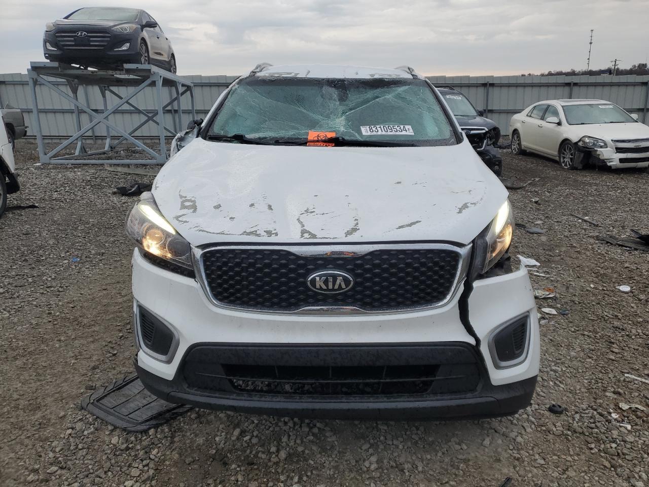 2017 KIA SORENTO LX - Фото 5