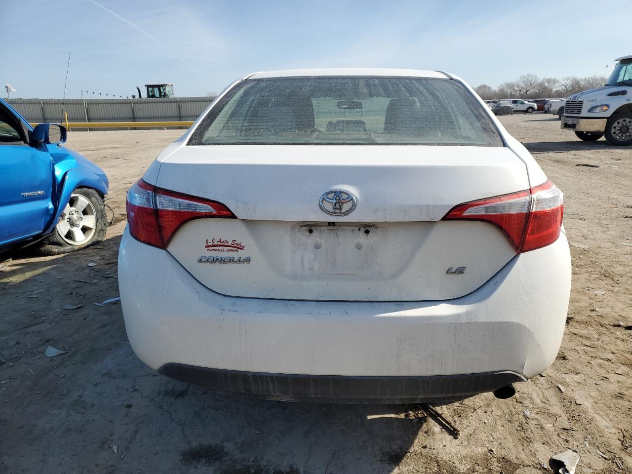 2015 TOYOTA COROLLA L - Image 6