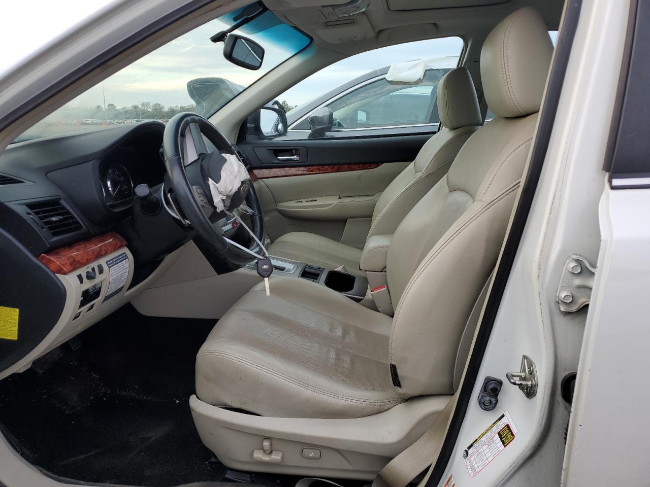 2011 SUBARU LEGACY 2.5 - Image 7
