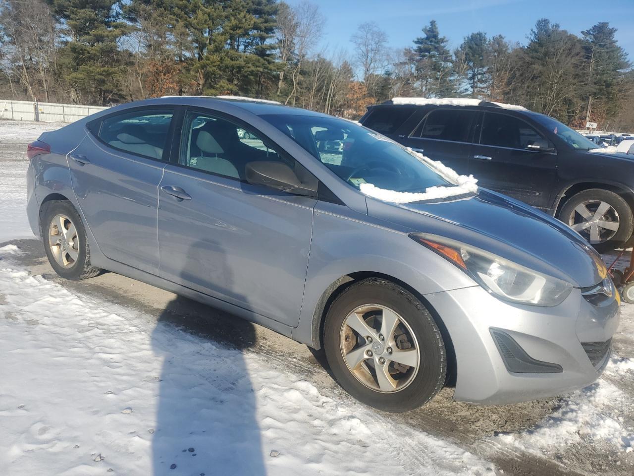 2015 HYUNDAI ELANTRA SE - Фото 4