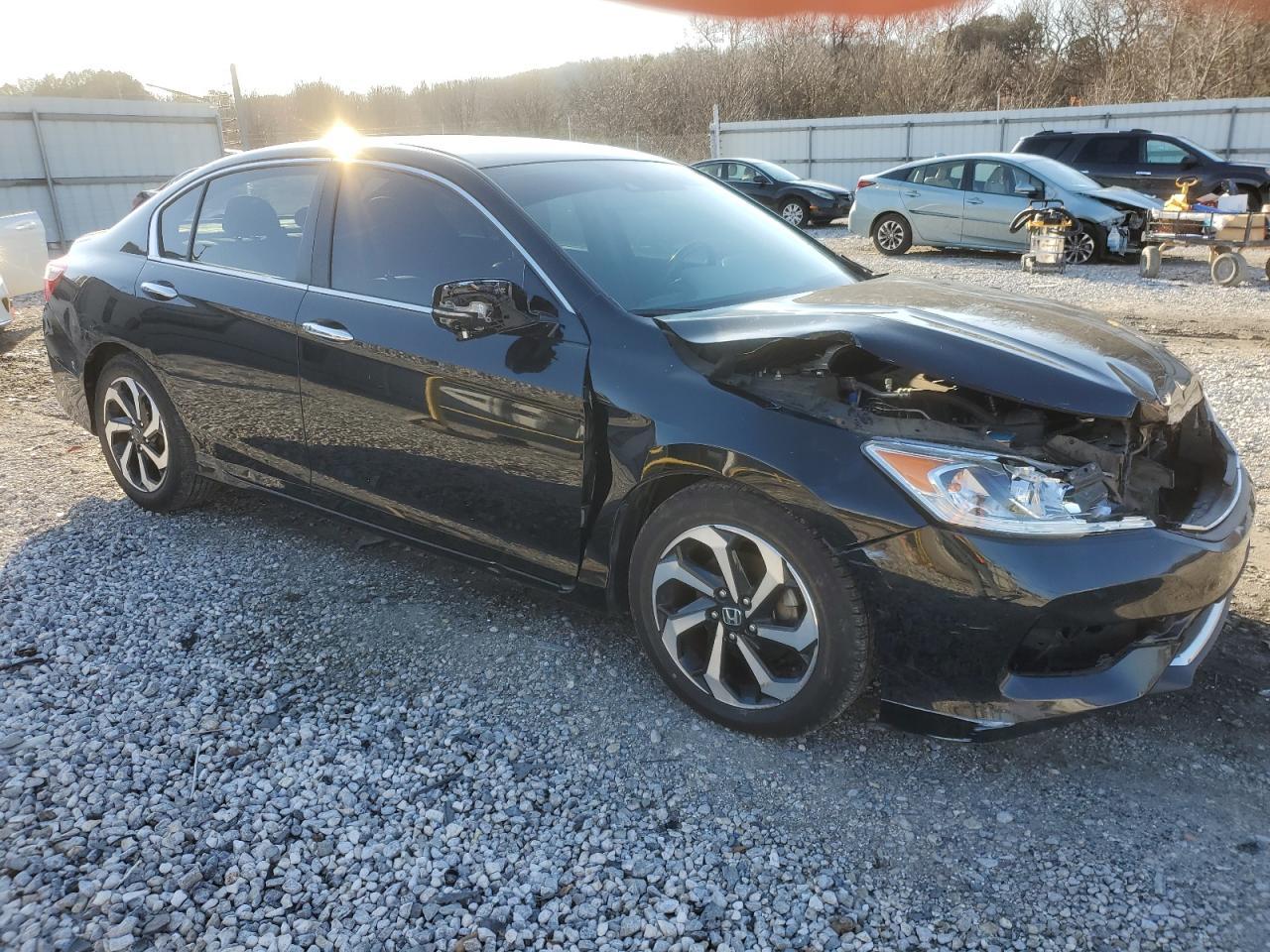 2016 HONDA ACCORD EXL - Image 4