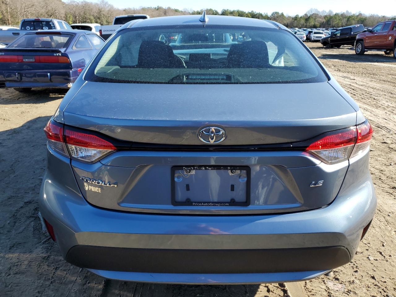 2020 TOYOTA COROLLA LE - Фото 6