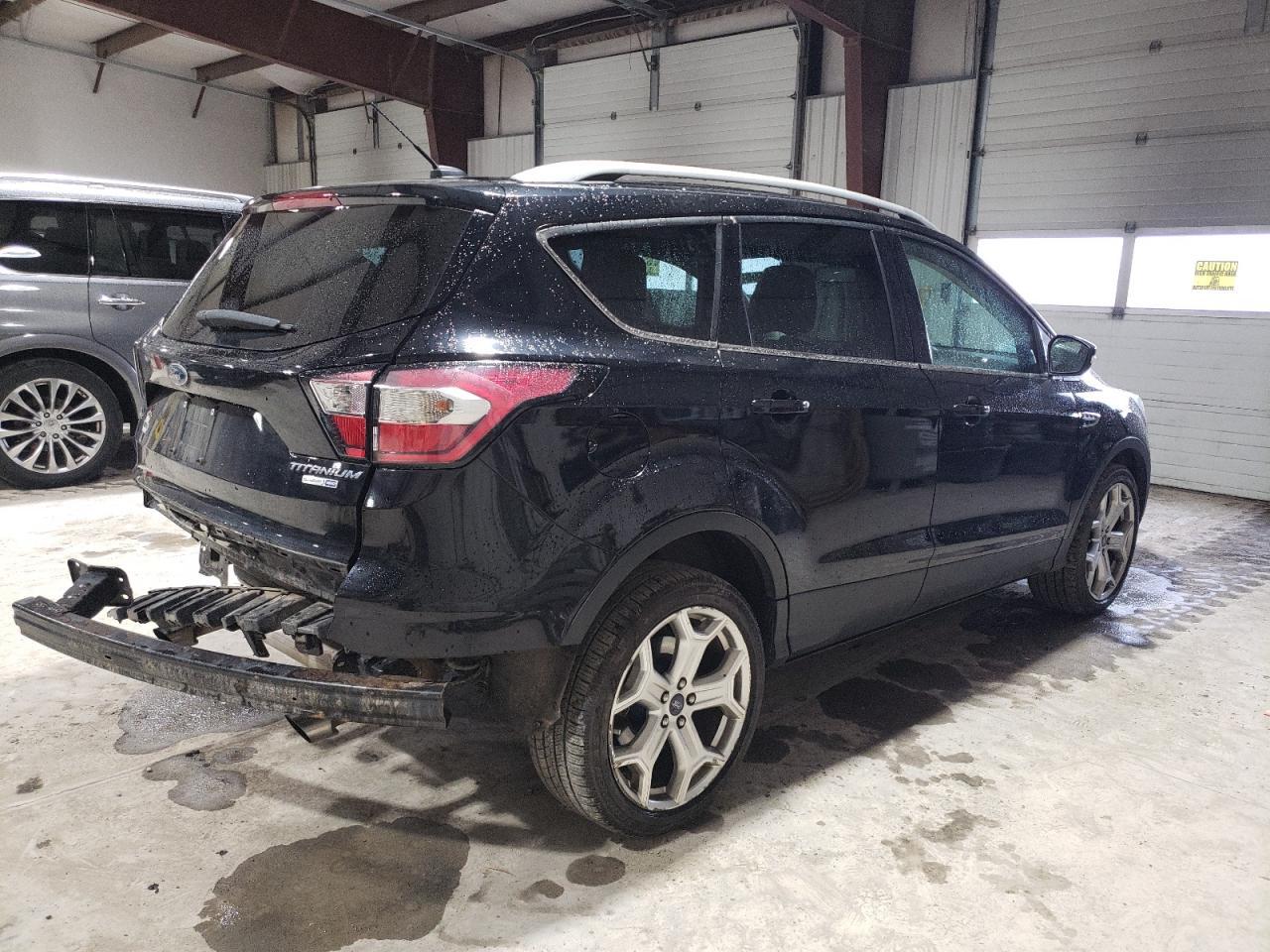 2017 FORD ESCAPE TIT - Image 3