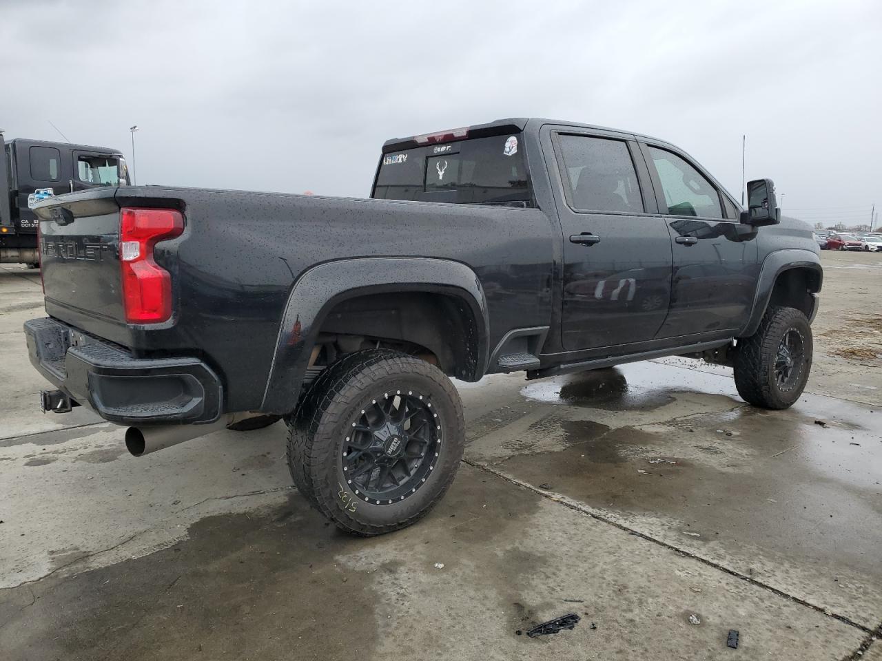 2021 CHEVROLET SILVERADO - Фото 3