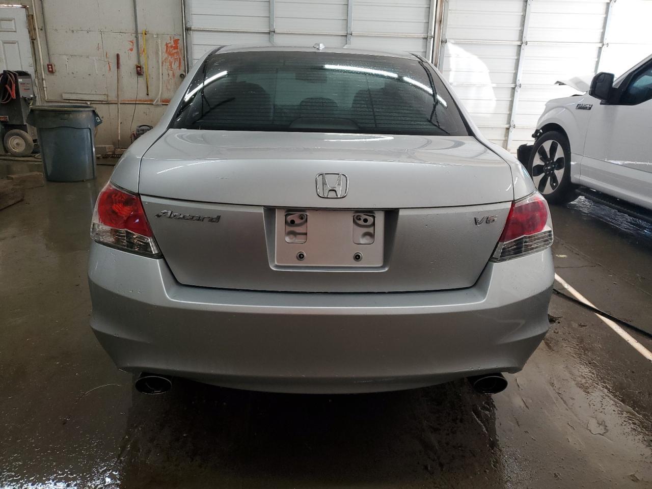 2010 HONDA ACCORD EXL - Image 6
