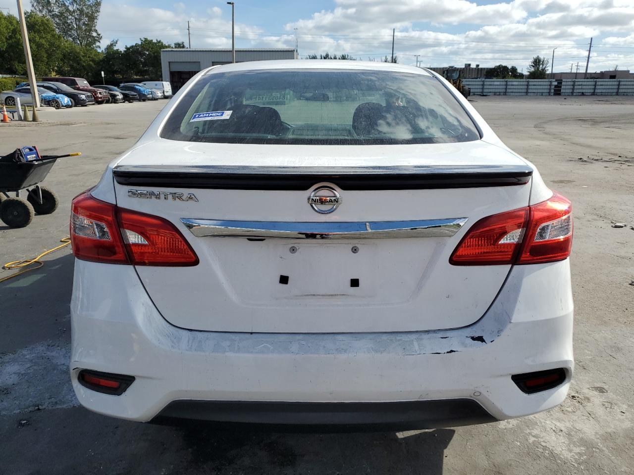 2018 NISSAN SENTRA S - Фото 6